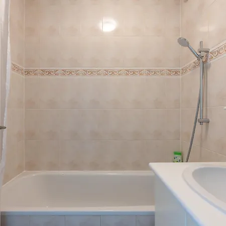 Emplacement Ideal - Paris - Konrad 01 Bussy-Saint-Georges