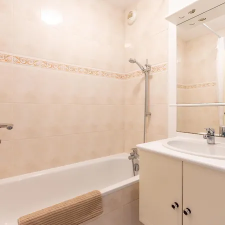 Apartment Emplacement Ideal - Paris - Konrad 01